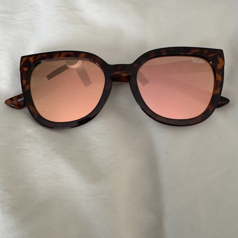 QUAY Noosa sunglasses